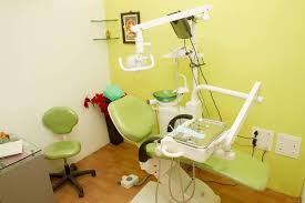 Advanced dental equipment at Avadi dental clinic